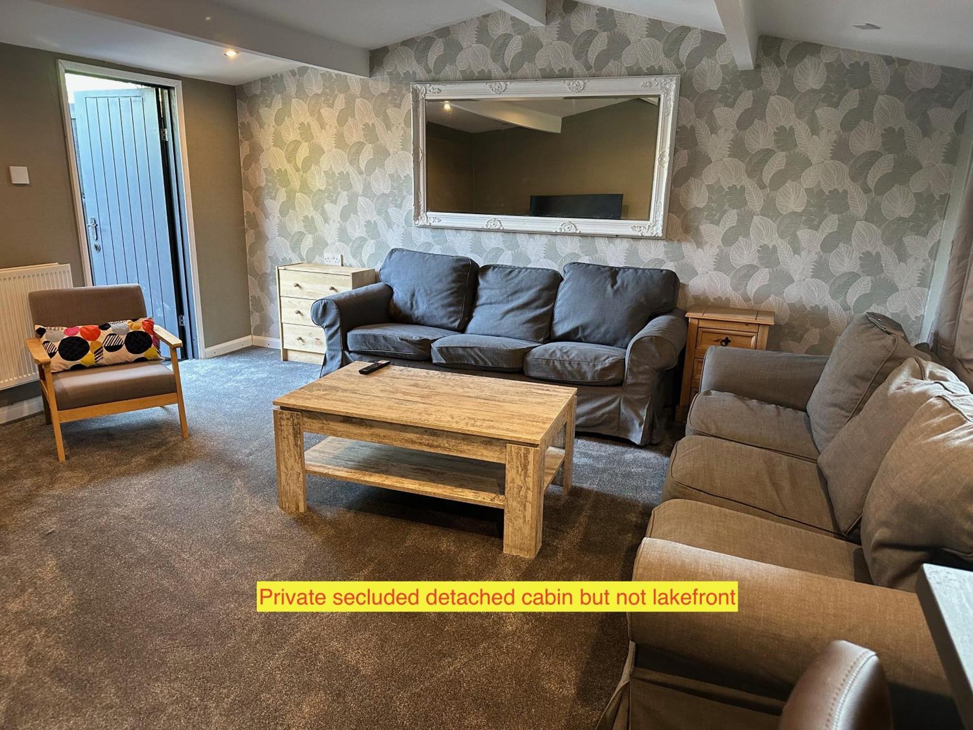 Thewaterfrontlodges Bedworth Exterior foto
